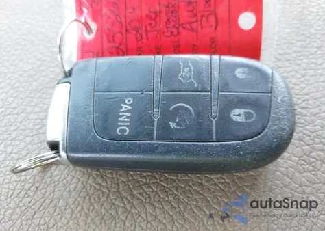 2014 Jeep Grand Cherokee Overland z USA, uszkodzony, nr VIN 1C4RJFCT7EC378738